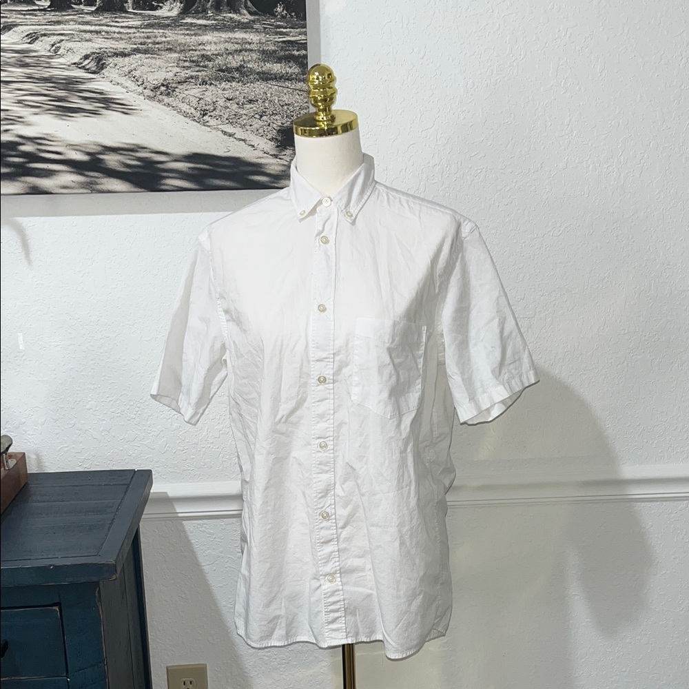 H&M Crisp White Casual Button Down Shirt